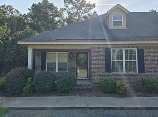 130 Lakeview Commons Dr, Statesboro, GA 30461