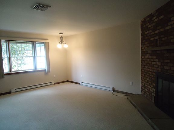 3rd image of 535 Boulevard Ave
