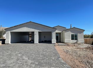 2718 Tradewind Dr, Lake Havasu City, AZ 86403