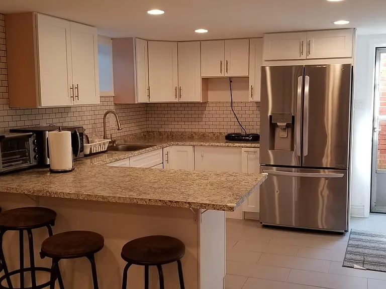 9305 Davidson St — Photo 22