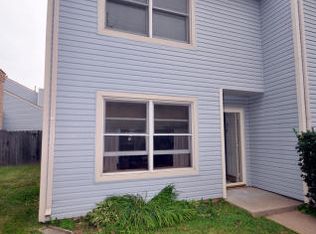 2700 S Ingram Mill Rd #34, Springfield, MO 65804