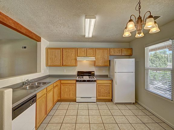 4th image of 6706 Camino Rojo