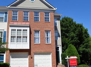 20556 Banbury Sq, Sterling, VA 20165