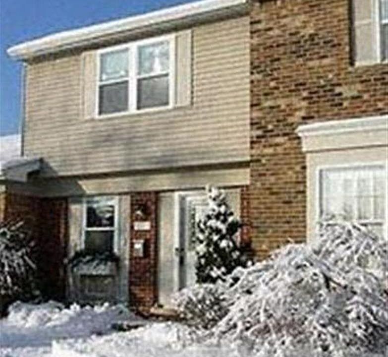 1st image of 5373 Breeze Hill Pl Building 15