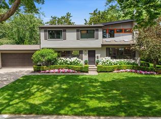423 S Cranbrook Cross Rd, Bloomfield Hills, MI 48301