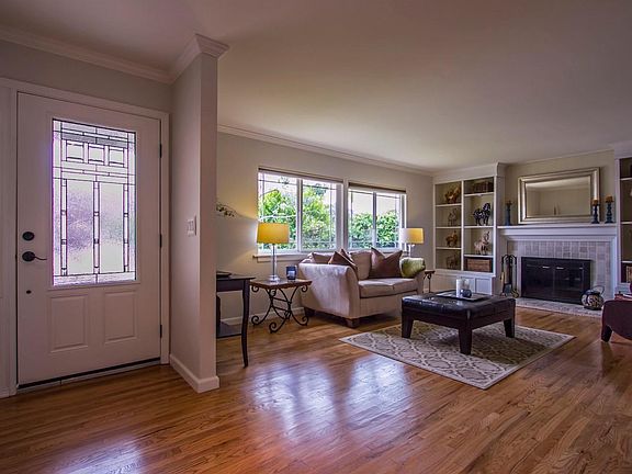 5th image of 1053 Rotella St
