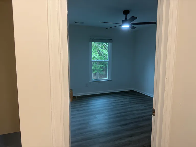 107 Weatherstone Dr #B — Photo 30