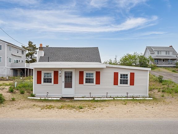 3rd image of 32 Plum Island Blvd