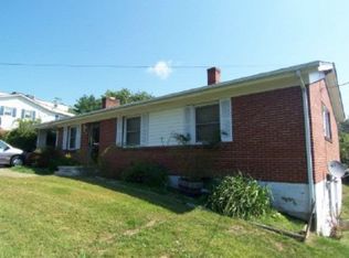 103 Caldwell St, Galax, VA 24333