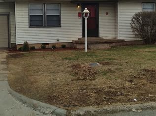 9 NW 27th St, Lawton, OK 73505