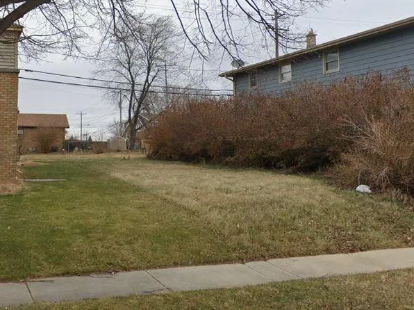 3440 West HOWARD AVENUE, Greenfield, WI 53221