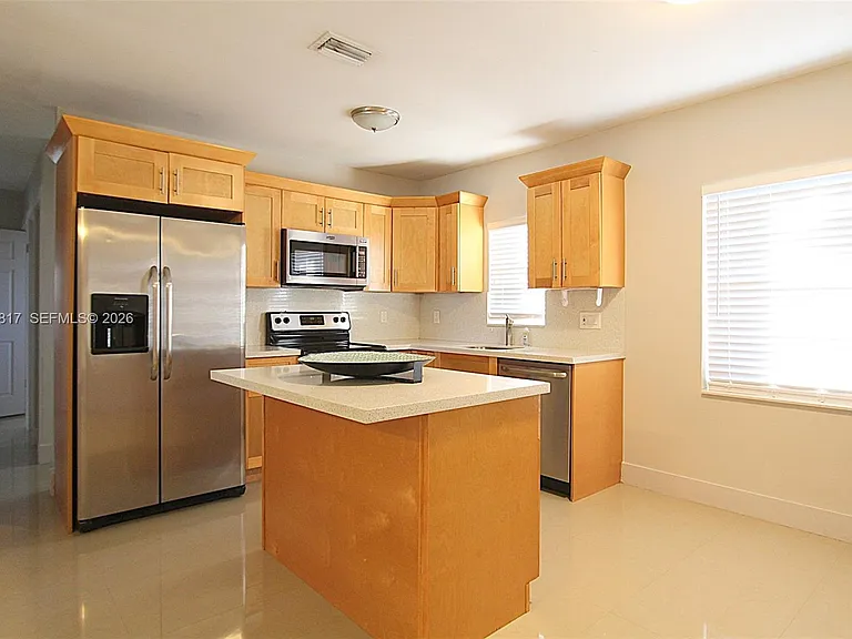 14340 Graves Dr — Photo 5