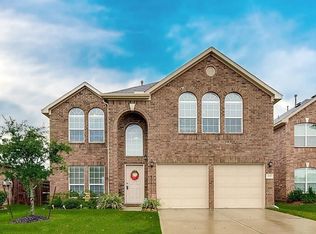 215 Silver Ripple Dr, Rosenberg, TX 77469