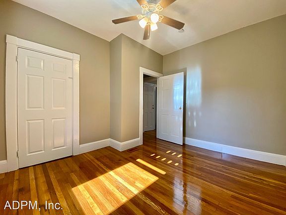 4th image of 40 Tremont St #1