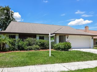 1913 Redbridge Dr, Brandon, FL 33511