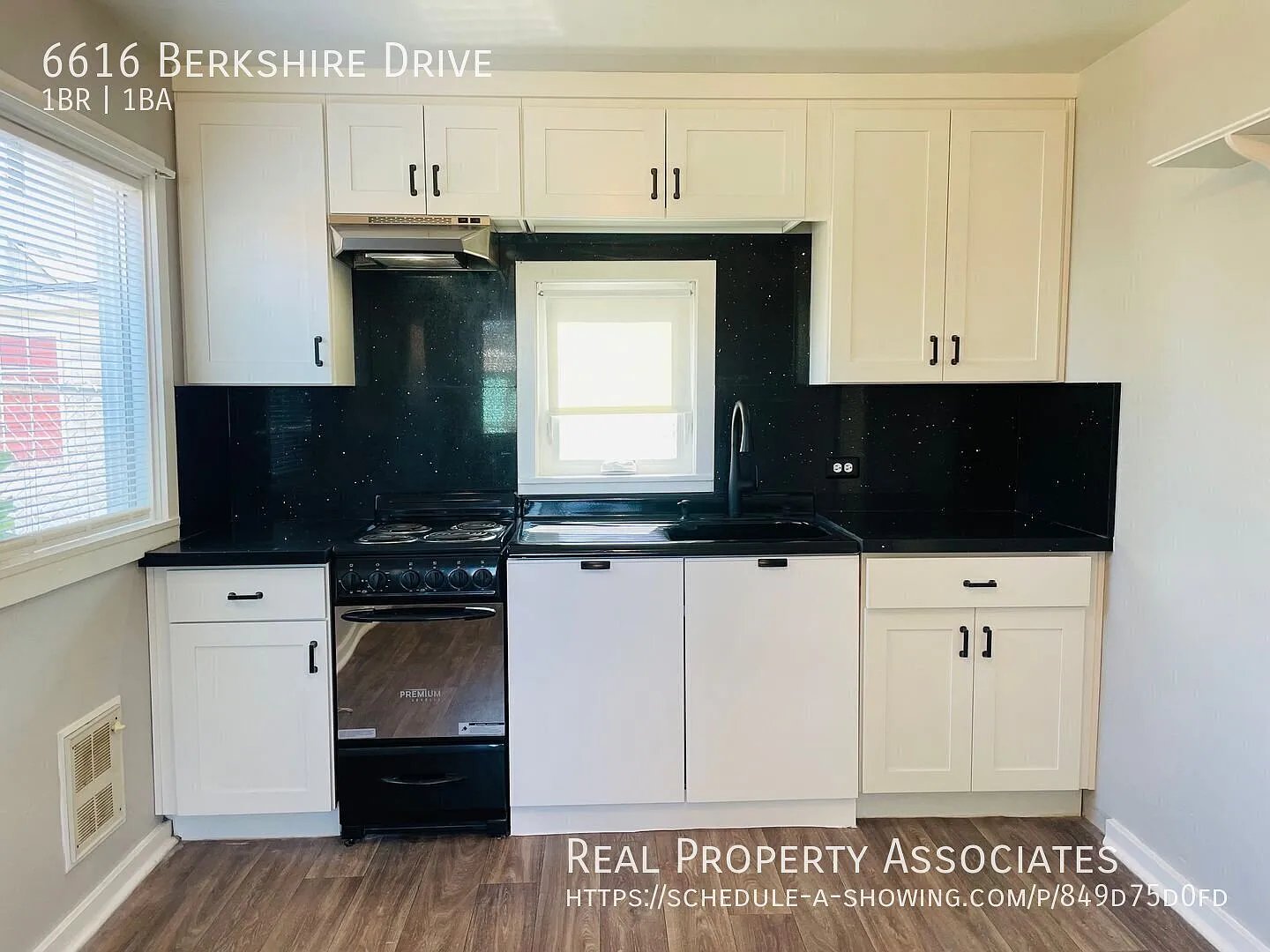 Cute 1 bed, 1 bath House in convenient Beverly neighborhood — Photo 2