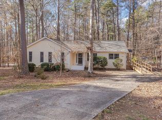 108 Spencer Ct, Chapel Hill, NC 27514