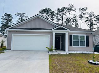 447 Coconut Dr, Bloomingdale, GA 31302