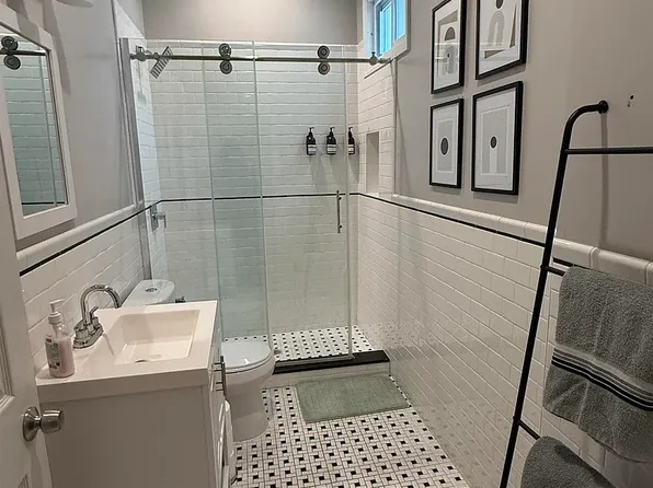 256 5 Fairmount Avenue image 5 of 9