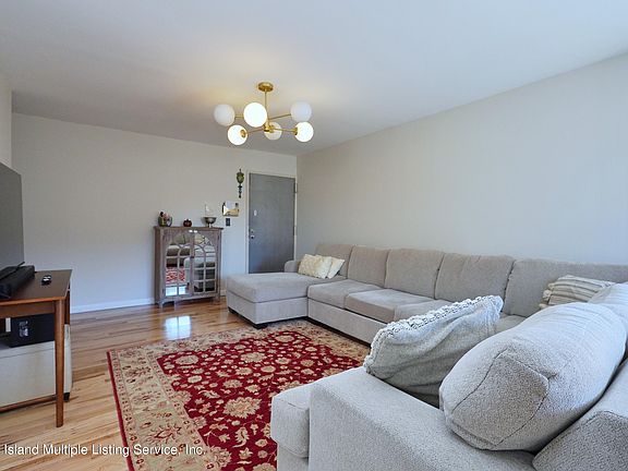 5th image of 416 Maryland Ave APT 2C