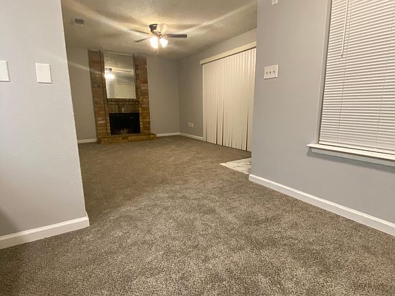 dining area/living area space