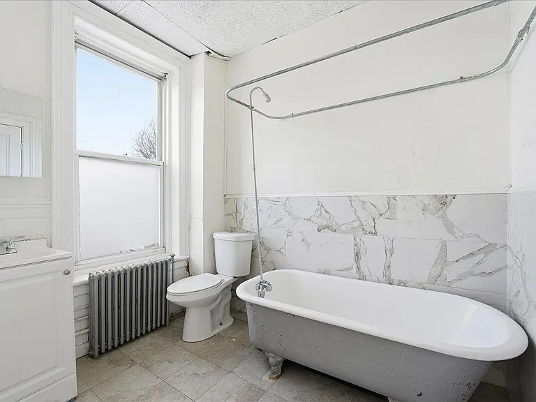 289 Forrest St #2 — Photo 7