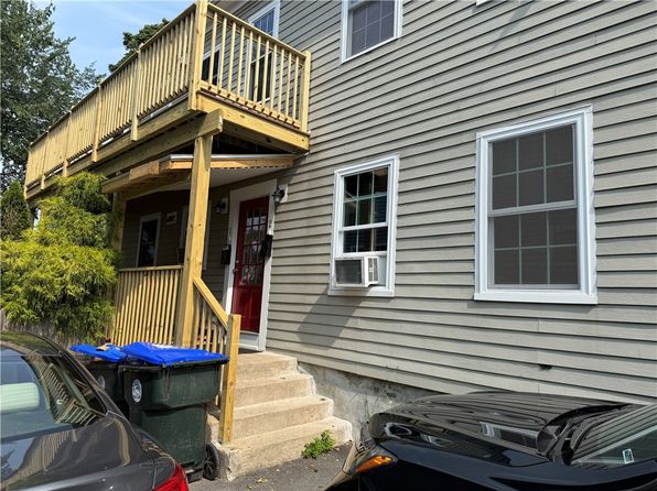 40 Tecumseh St