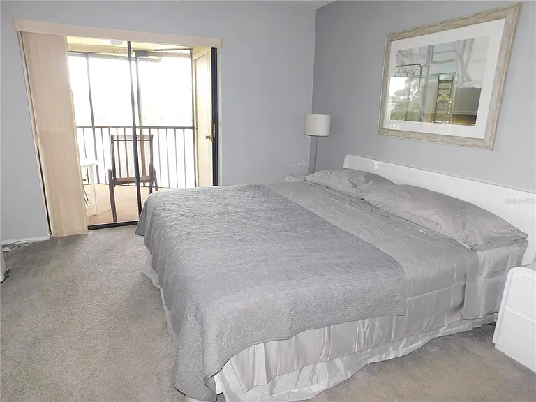 270 Woodlake Wynde #270 — Photo 12