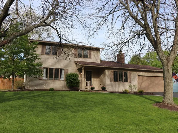 4960 Bryn Mawr Dr, Syracuse, NY 13215