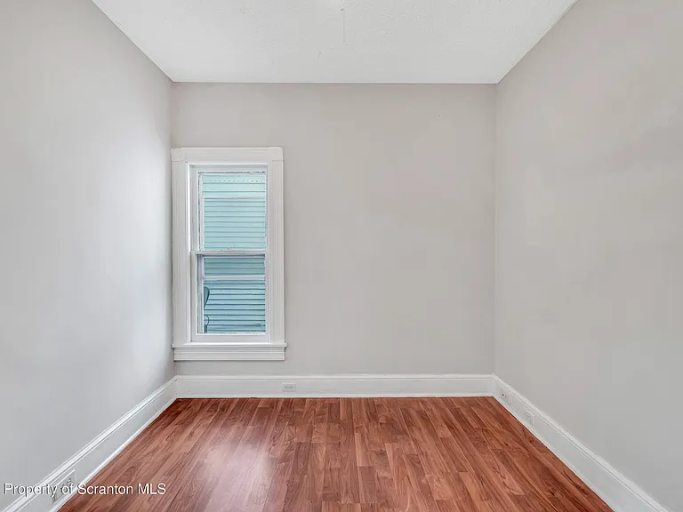 1703 Monsey Ave — Photo 13
