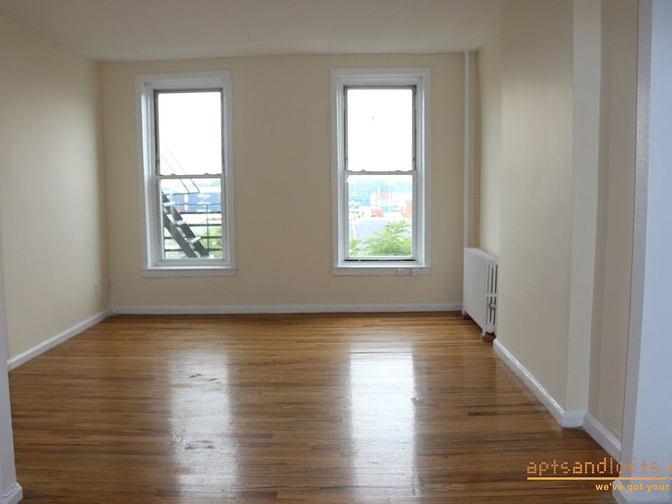 1st image of 131 Columbia St APT 2C