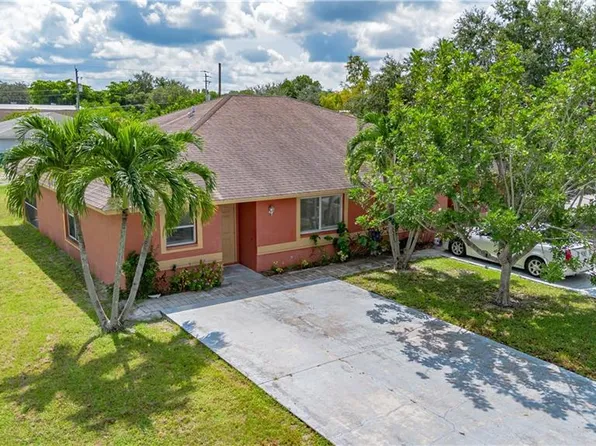 1624 41st ST SW #2, NAPLES, FL 34116