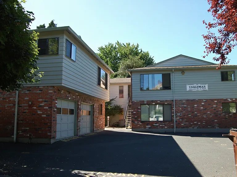 1400-1418 SE Salmon St — Photo 1