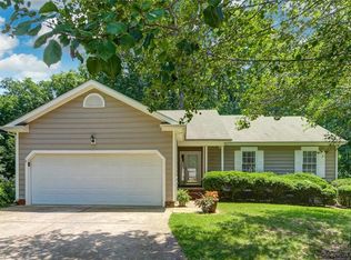 3203 Bridle Creek Ct, Greensboro, NC 27410