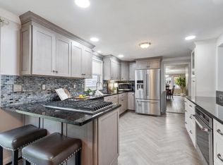4 Derringer Rd, Chelmsford, MA 01824