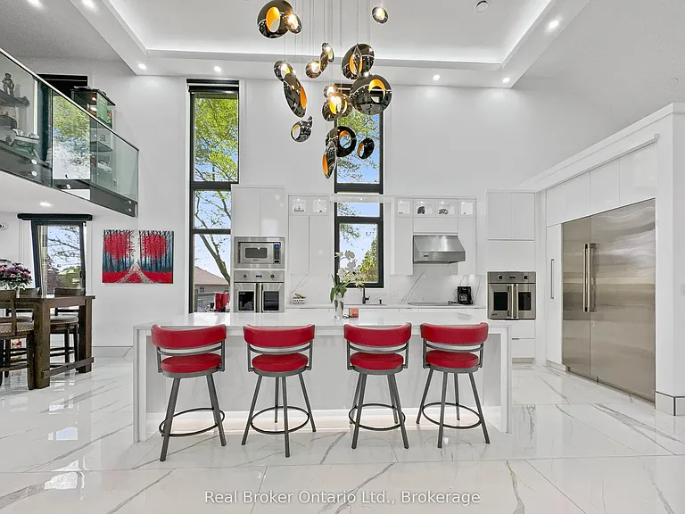 19 Zavarella Ct — Photo 6