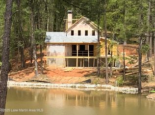 207 Transom Dr, Jacksons Gap, AL 36861