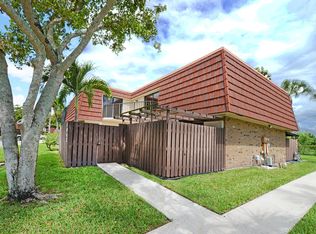 8042 Boca Rio Dr, Boca Raton, FL 33433