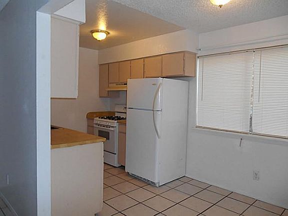5th image of 5202 Viceroy Dr