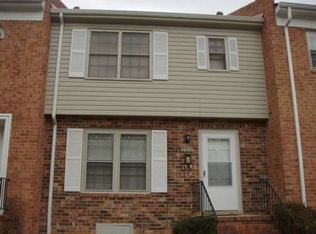 2232 Cresthaven Ct, Henrico, VA 23238