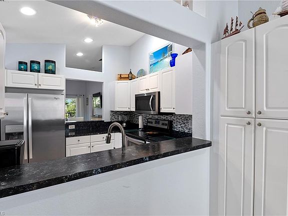 3rd image of 26716 Little John Ct APT 35