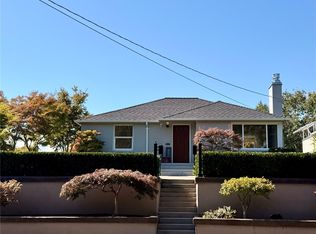 3803 29th Ave W, Seattle, WA 98199