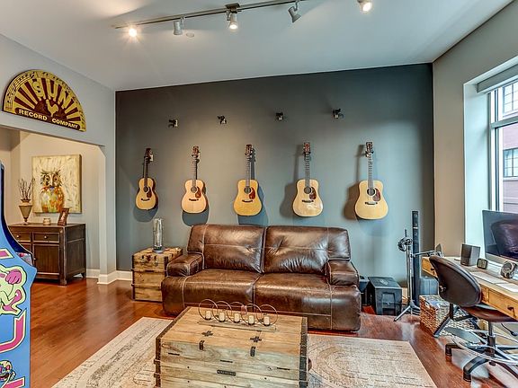 5th image of 465 S Main St Unit 204