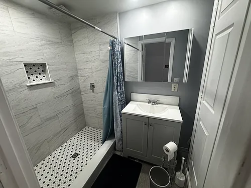 48 Dutton St #2 Photo 1