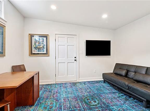 3rd image of 5643 Canal Blvd Unit A