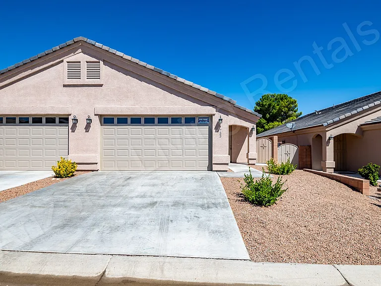 733 Pala Mesa Dr — Photo 3