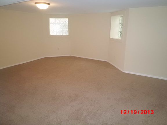 5th image of 1917 N Lowell Ave