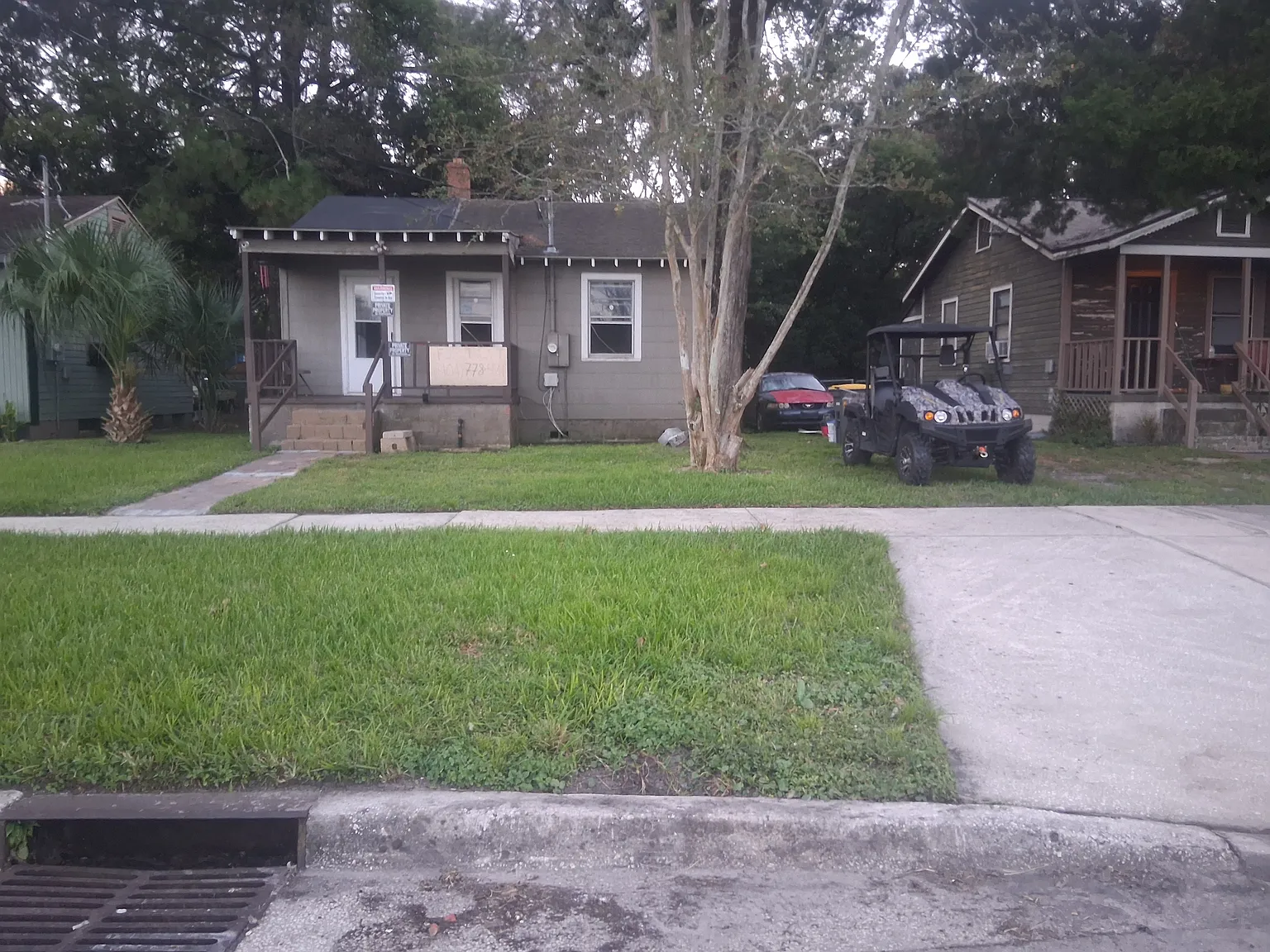 1562 Marshall St — Photo 2