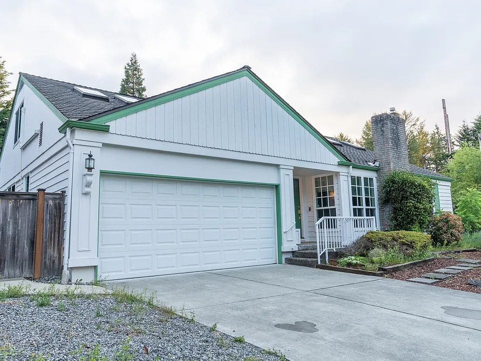 2247 172nd Ave NE