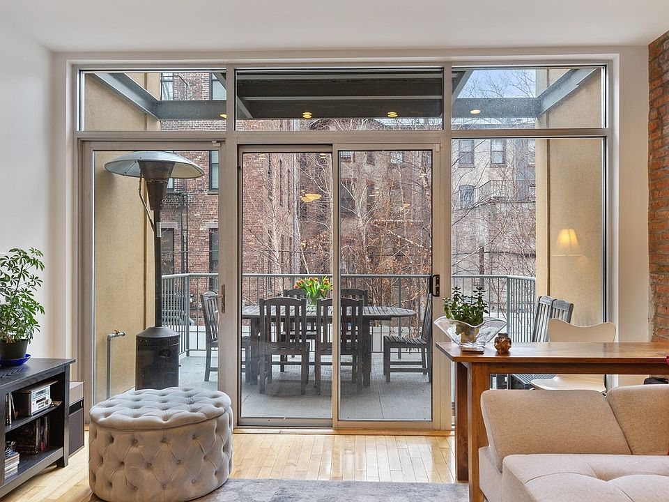 1st image of 20 W 131st St
